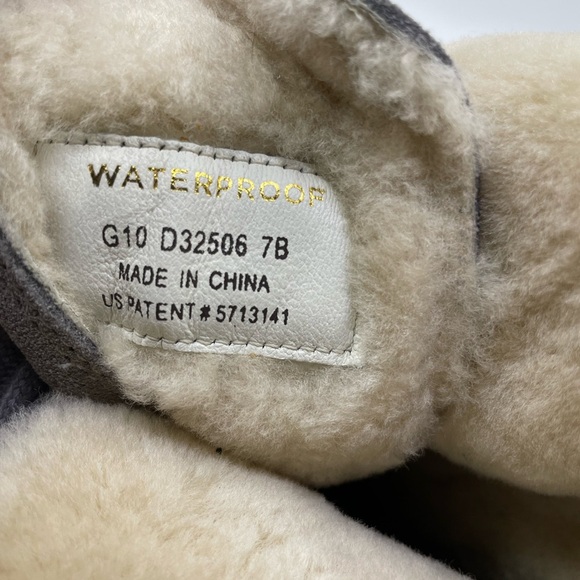 Cole Haan Waterproof Shearling Wedge Booties size 7B - Picture 14 of 16